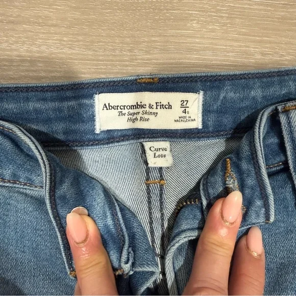 Abercrombie & Fitch Super Skinny High Rise Jeans – Size 27 Short - Picture 4 of 9